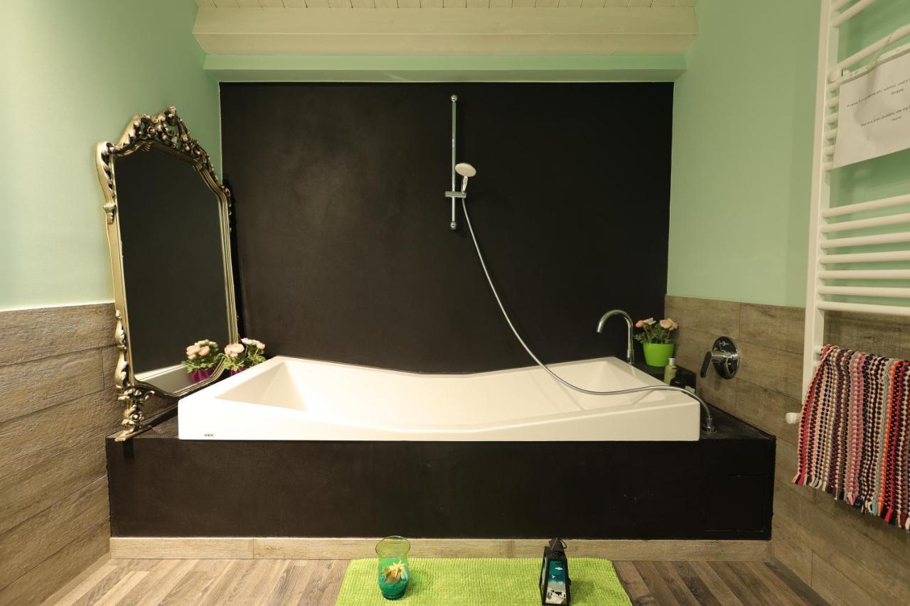 Hotel Le Stanze Dei Colori Aci Bonaccorsi Zewnętrze zdjęcie