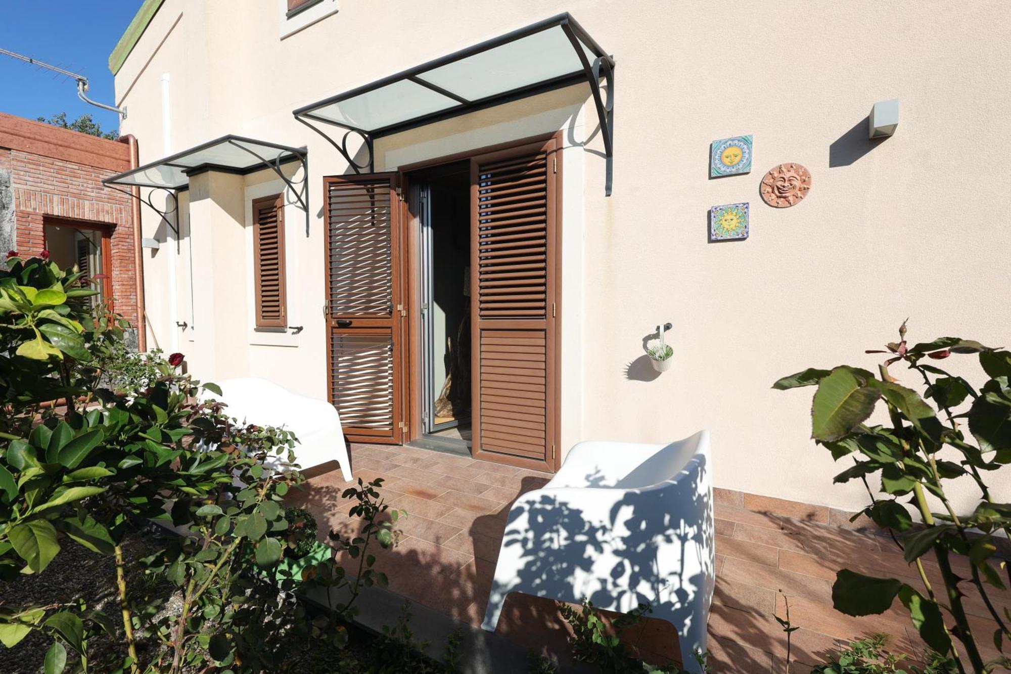 Hotel Le Stanze Dei Colori Aci Bonaccorsi Zewnętrze zdjęcie